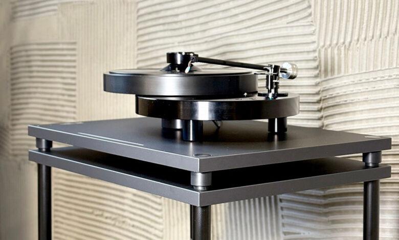 BASSOCONTINUO ESSENZA  Genesis Line Proton  Hifi Sehpa
