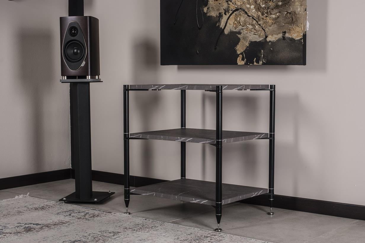 BASSOCONTINUO ESSENZA  Vanguard Line Sirius Hifi Sehpa