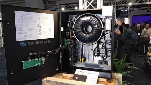 Torus Power Wall Mount 30 AVR-2 Elite TVSS  Güç Düzenleyici Filtre