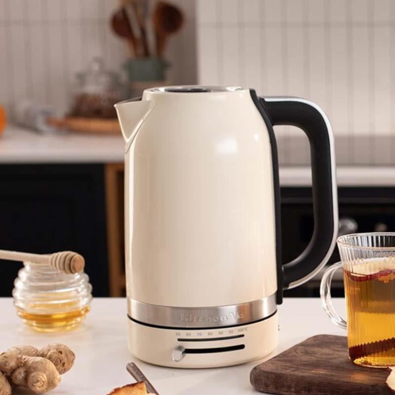 KitchenAid 1,7 L Isı Ayarlı  Su Istıcısı KEK1701 Almond Cream-EAC