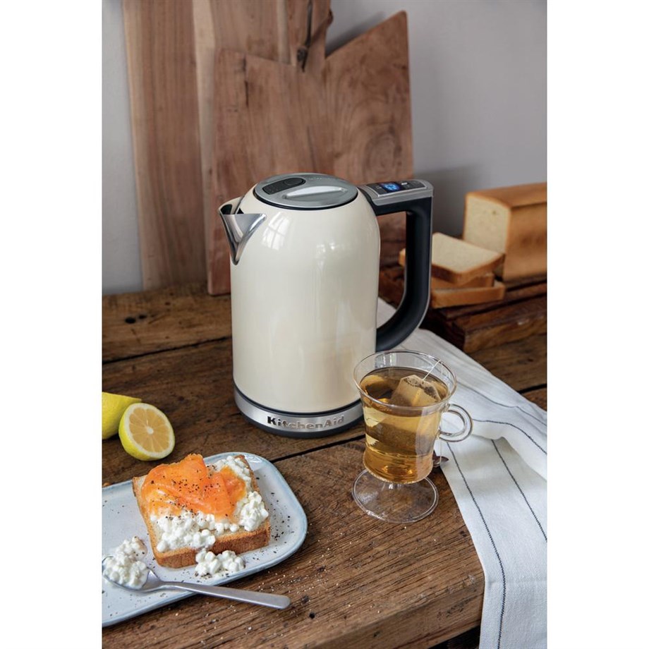KitchenAid 5KEK1722EAC Almond Cream 1.7 Litre Kettle