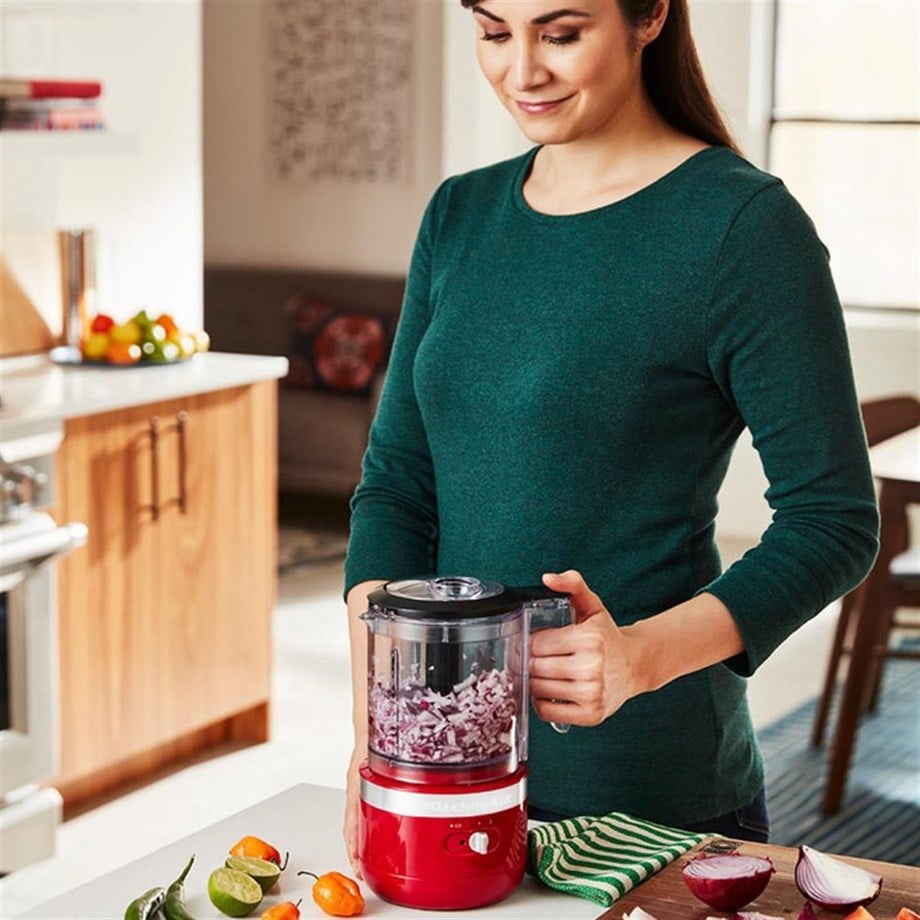 KitchenAid 5KFCB519EER Empire Red 1.19 Litre Şarjlı Kablosuz Mutfak Robotu