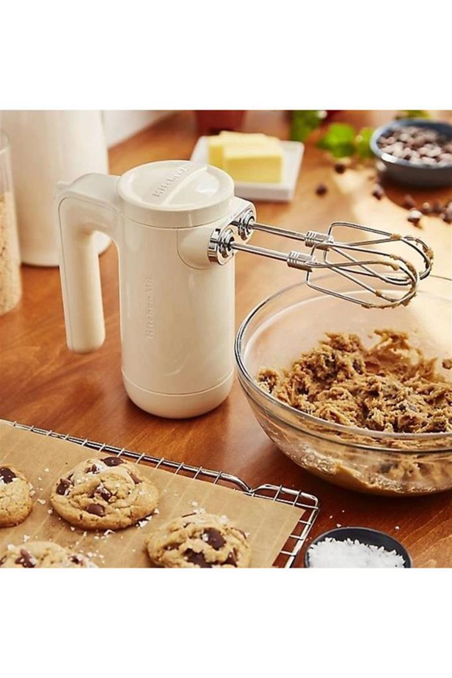KitchenAid 5KHMB732EAC Şarjlı El Mikseri Krem
