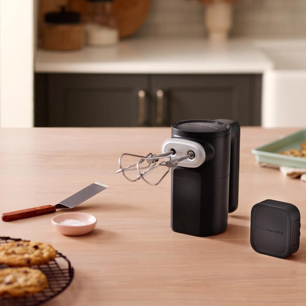 KitchenAid Go Kablosuz Bataryalı Siyah El Mikseri 5KHMR762BM