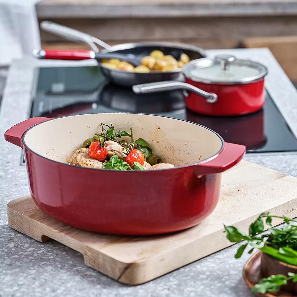 KitchenAid Kapaklı Oval Döküm Demir Tencere 30 cm / 5.6 L Empire Red