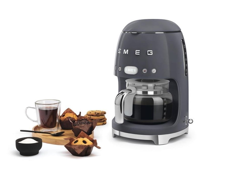 SMEG Barut Gri Filtre Kahve Makinesi DCF02GREU