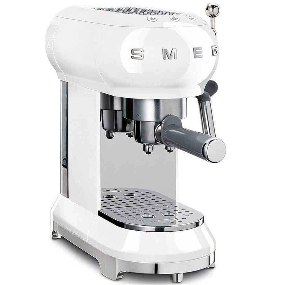 SMEG Beyaz Espresso Kahve Makinesi ECF02WHEU