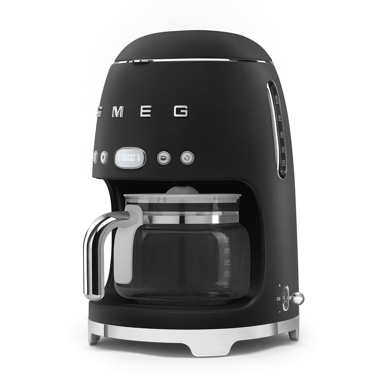 SMEG Mat Siyah Filtre Kahve Makinesi DCF02BLMEU