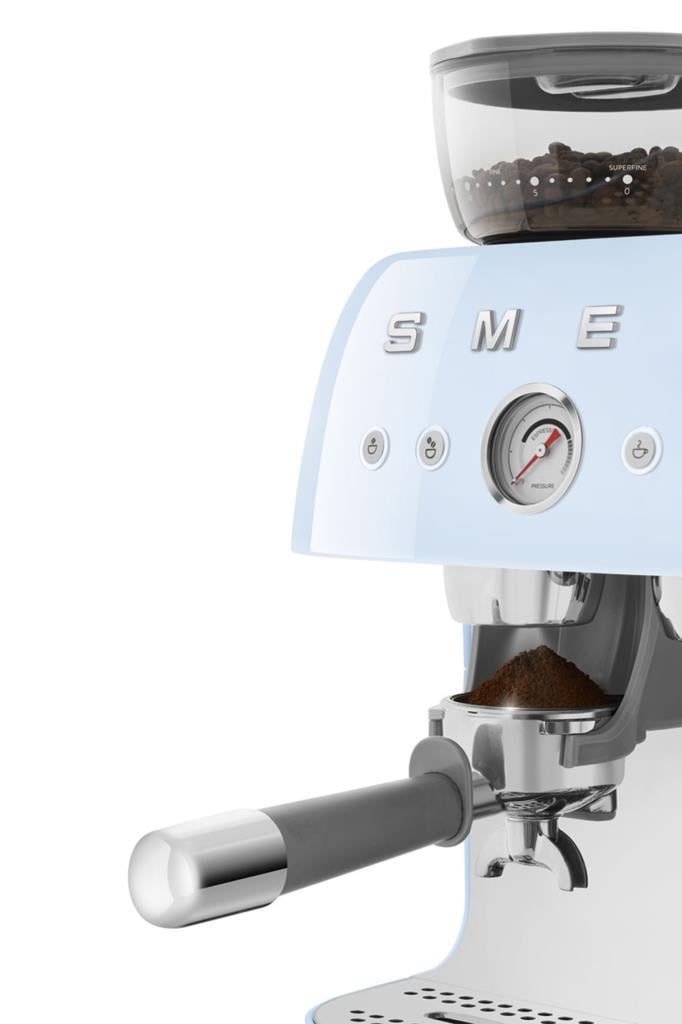 Smeg Pastel Mavi Öğütücülü Espresso Kahve Makinesi EGF03PBEU