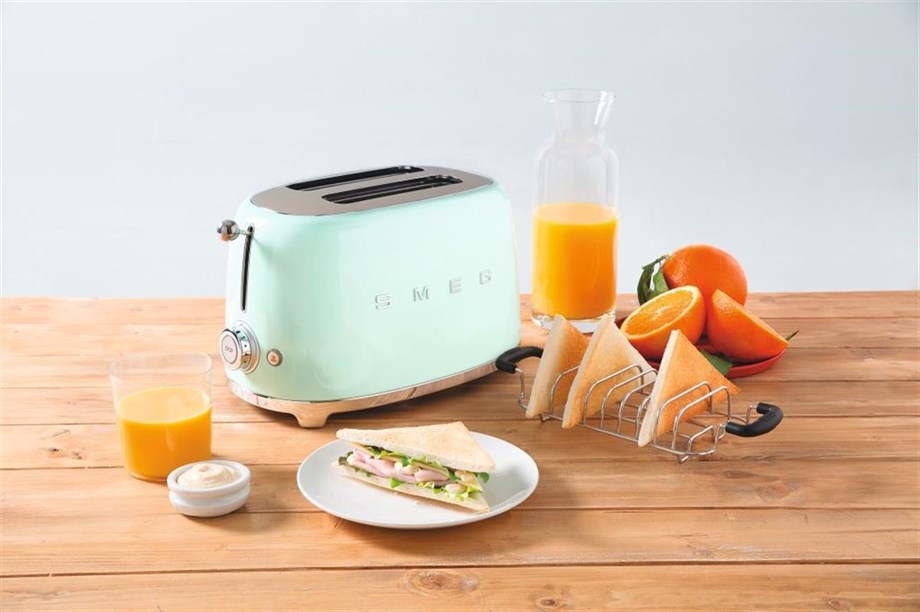 SMEG Pastel Yeşil 2X1 Ekmek Kızartma Makinesi TSF01PGEU