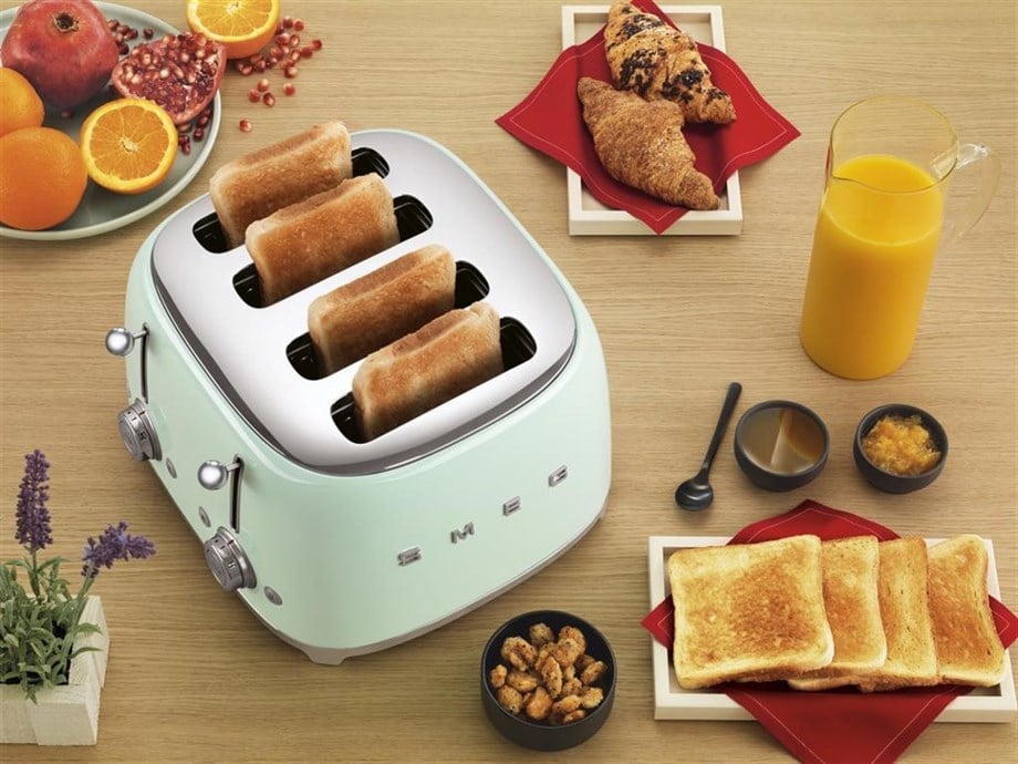 SMEG Pastel Yeşil 4X1 Ekmek Kızartma Makinesi TSF03PGEU