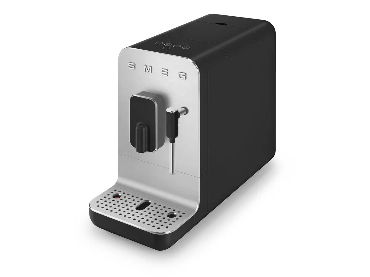 SMEG Tam Otomatik Siyah Kahve Makinesi BCC12BLMEU
