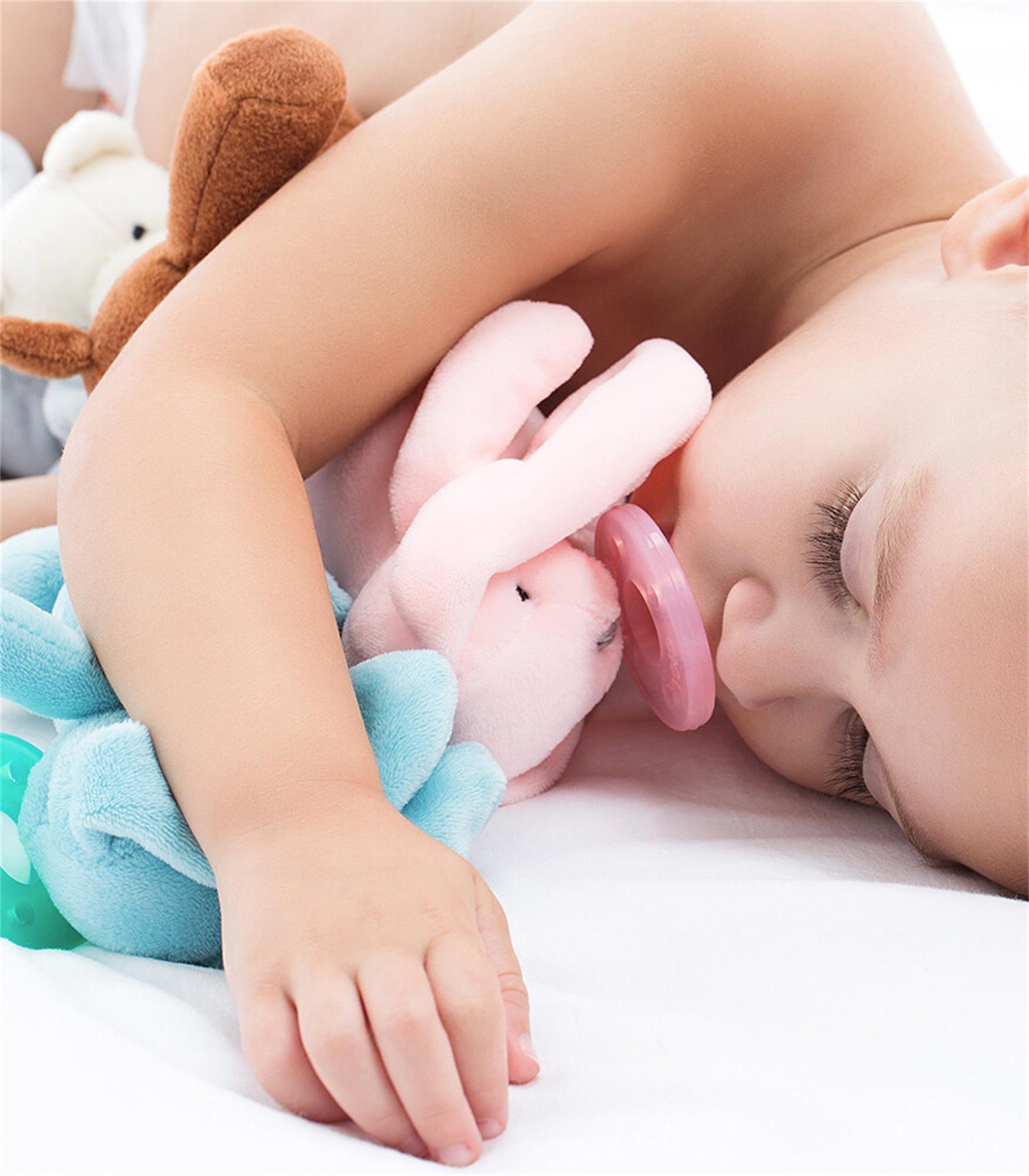 OiOi Emzikli Uyku Arkadaşı Pembe Tavşan 1010009