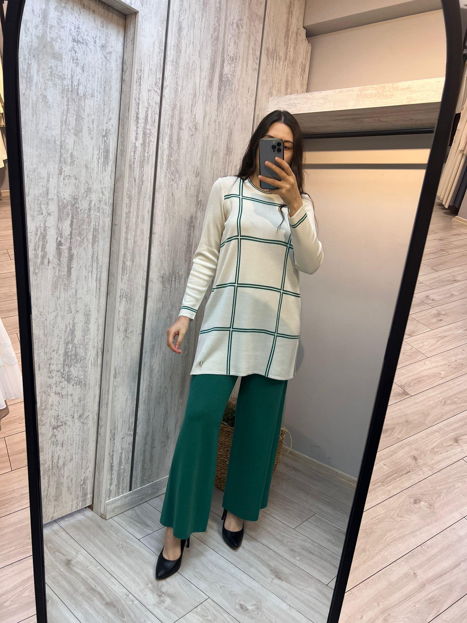 MissDalida 6003 Emerland Triko Tunik