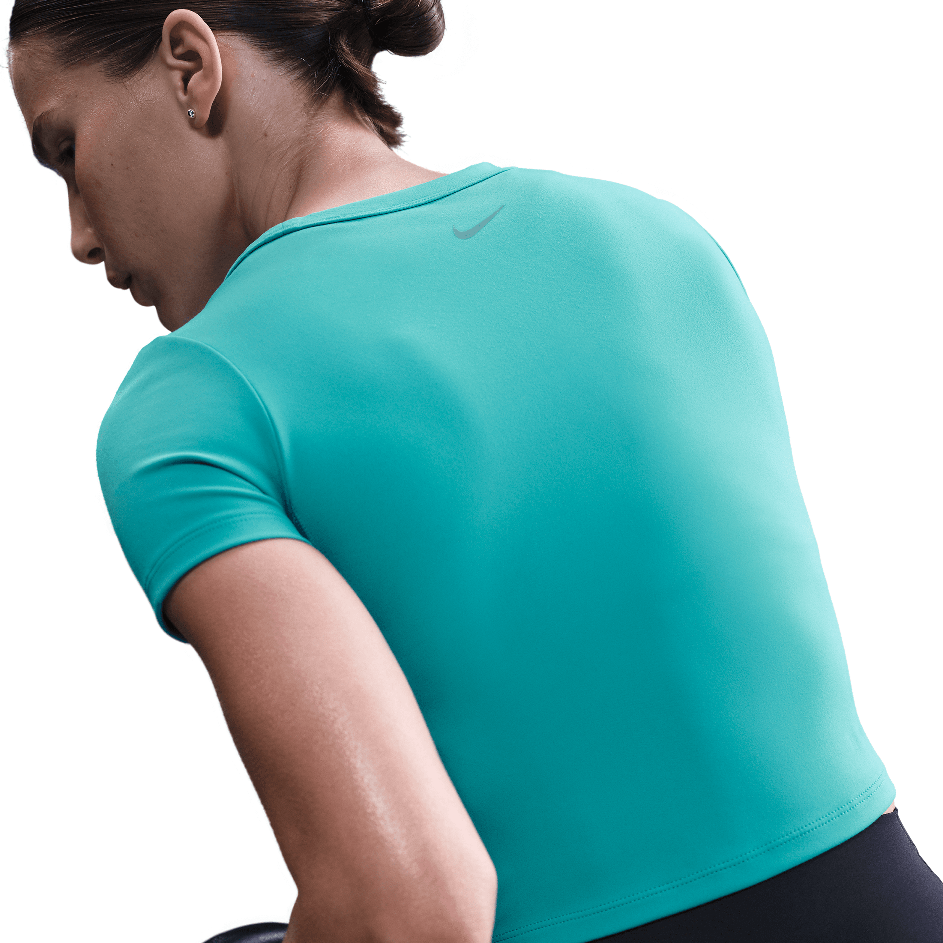 Nike One Fitted Dri-FIT Kısa Kollu Crop Kadın Üstü