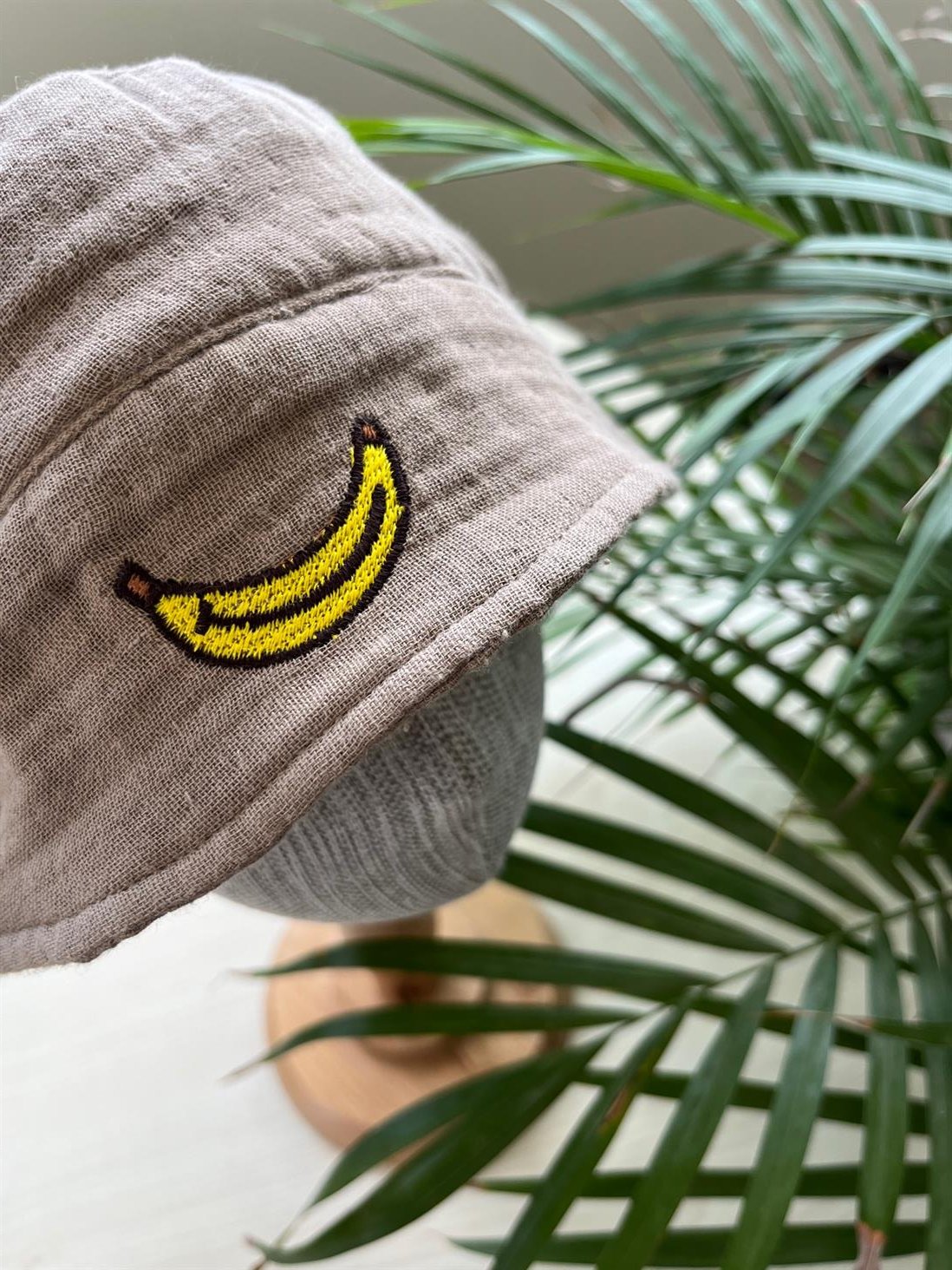 YAZLIK BUCKET ŞAPKAŞapkaKİRAZKİDSBanana Kahverengi Bucket Müslin ŞapkaKİMPEKSTEKSTİL 