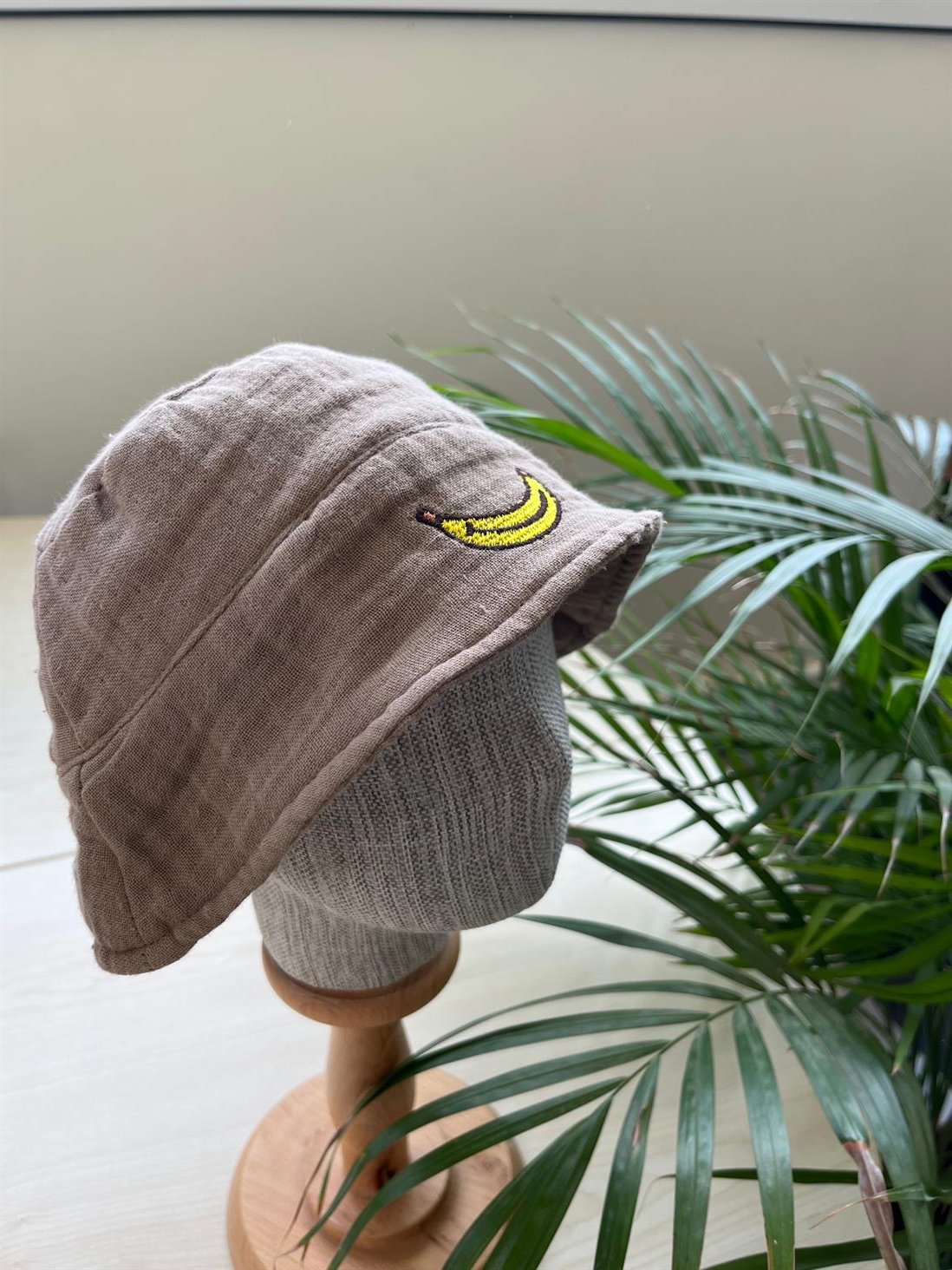 YAZLIK BUCKET ŞAPKAŞapkaKİRAZKİDSBanana Kahverengi Bucket Müslin ŞapkaKİMPEKSTEKSTİL 