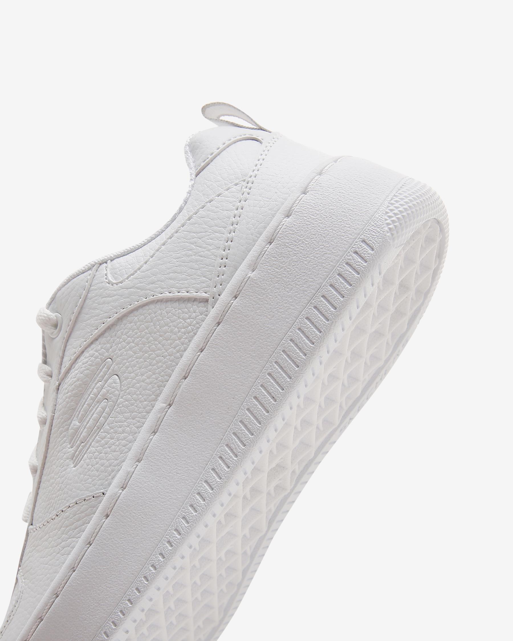 Skechers Sport Court 92 - İllustrious Kadın Spor Ayakkabı