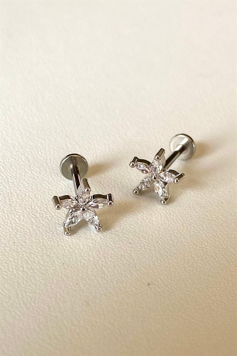 Çiçek Piercing | Cerrahi Çelik