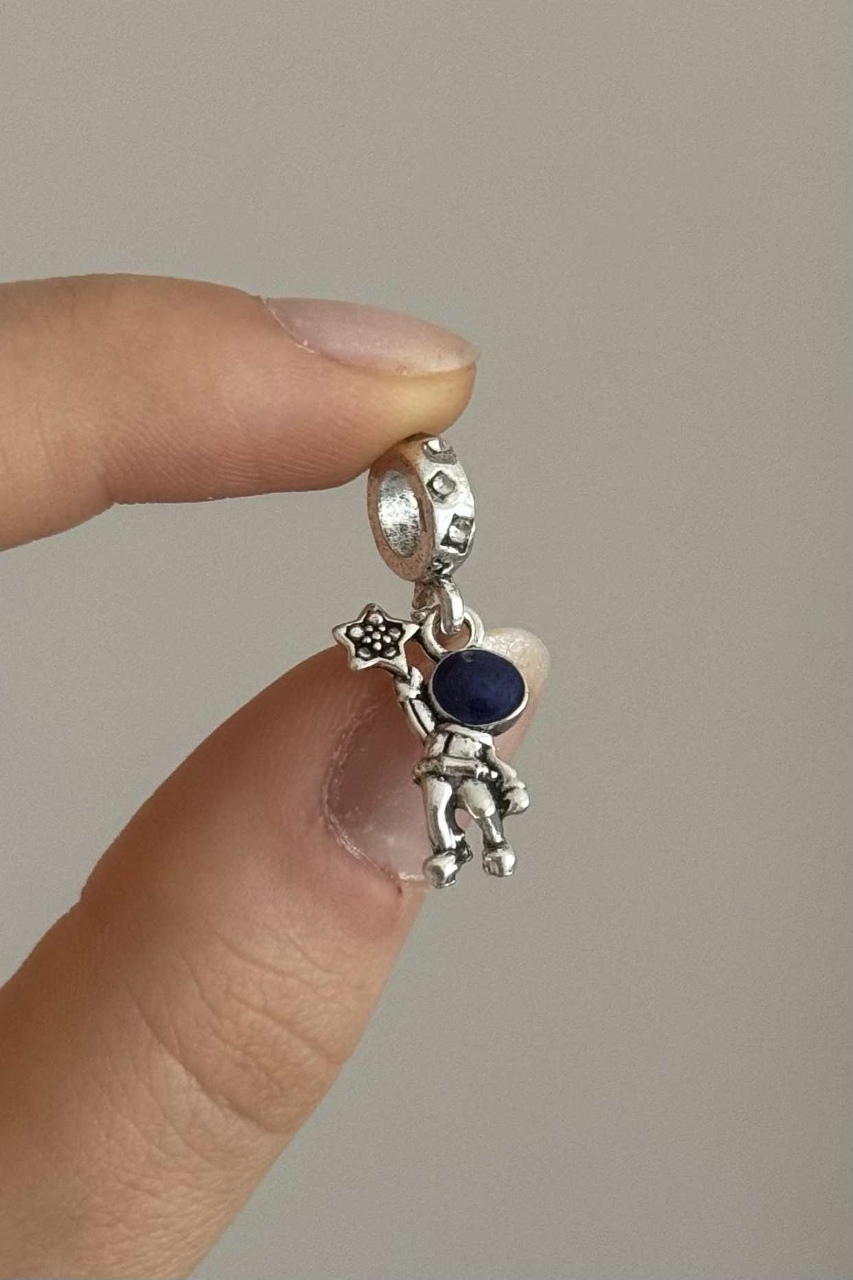 Galaksideki Astronot Sallantılı Charm Gümüş Kaplama