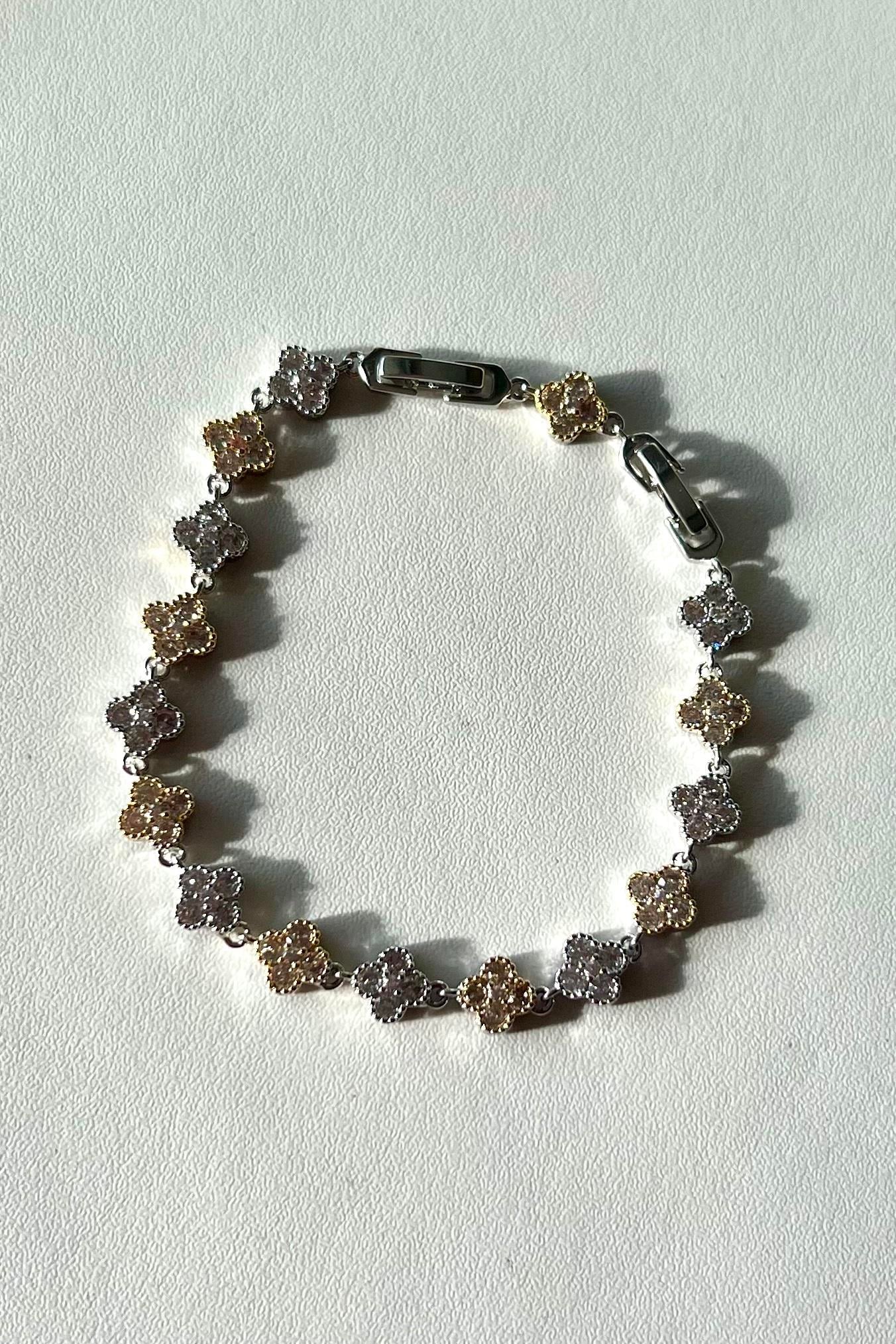 Mixed Taşlı Yonca Bileklik