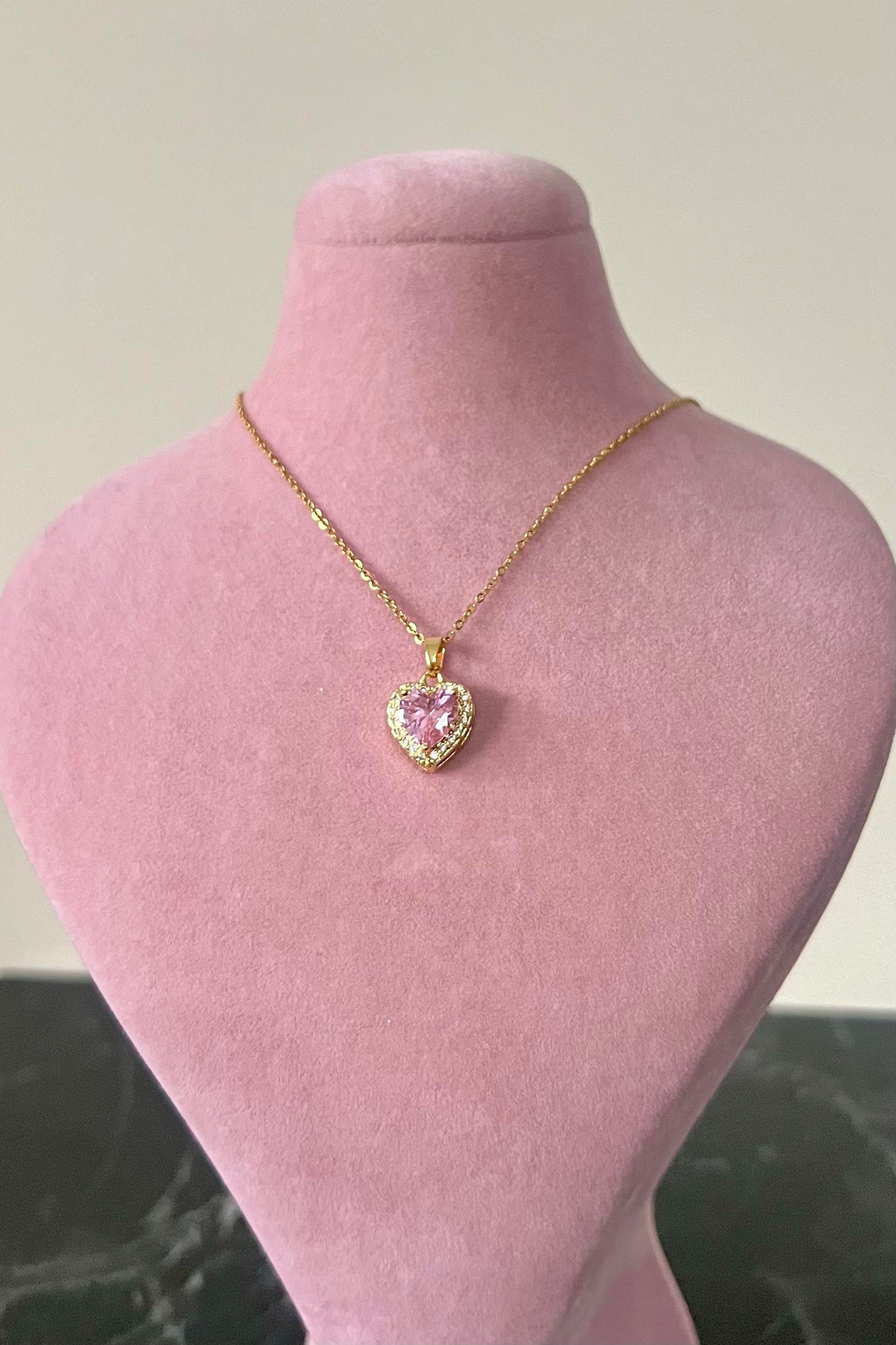Pembe Kalpli Tektaş Kolye | Çelik