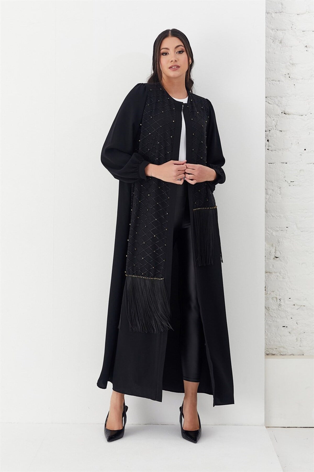 Boncuk İşlemeli Abaya Siyah