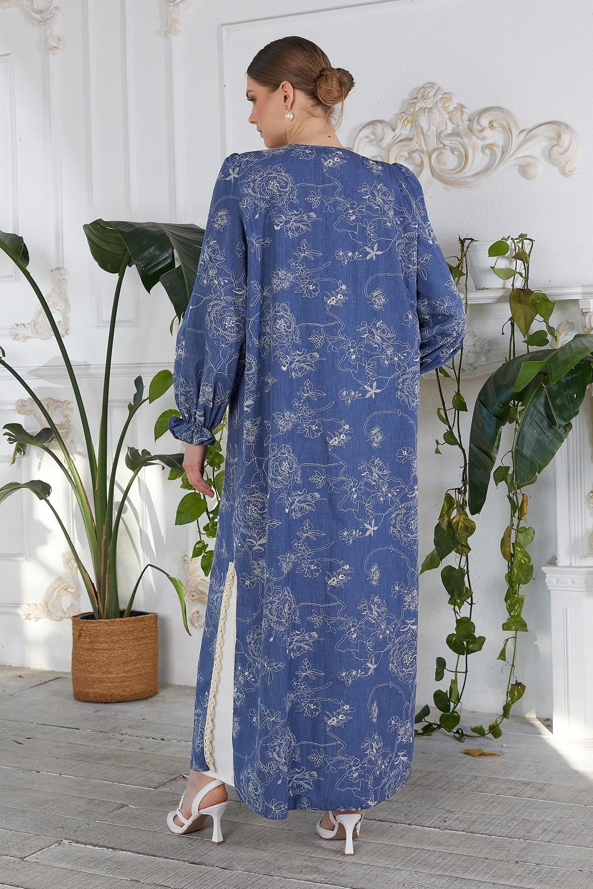 Denim Nakışlı Abaya Mavi