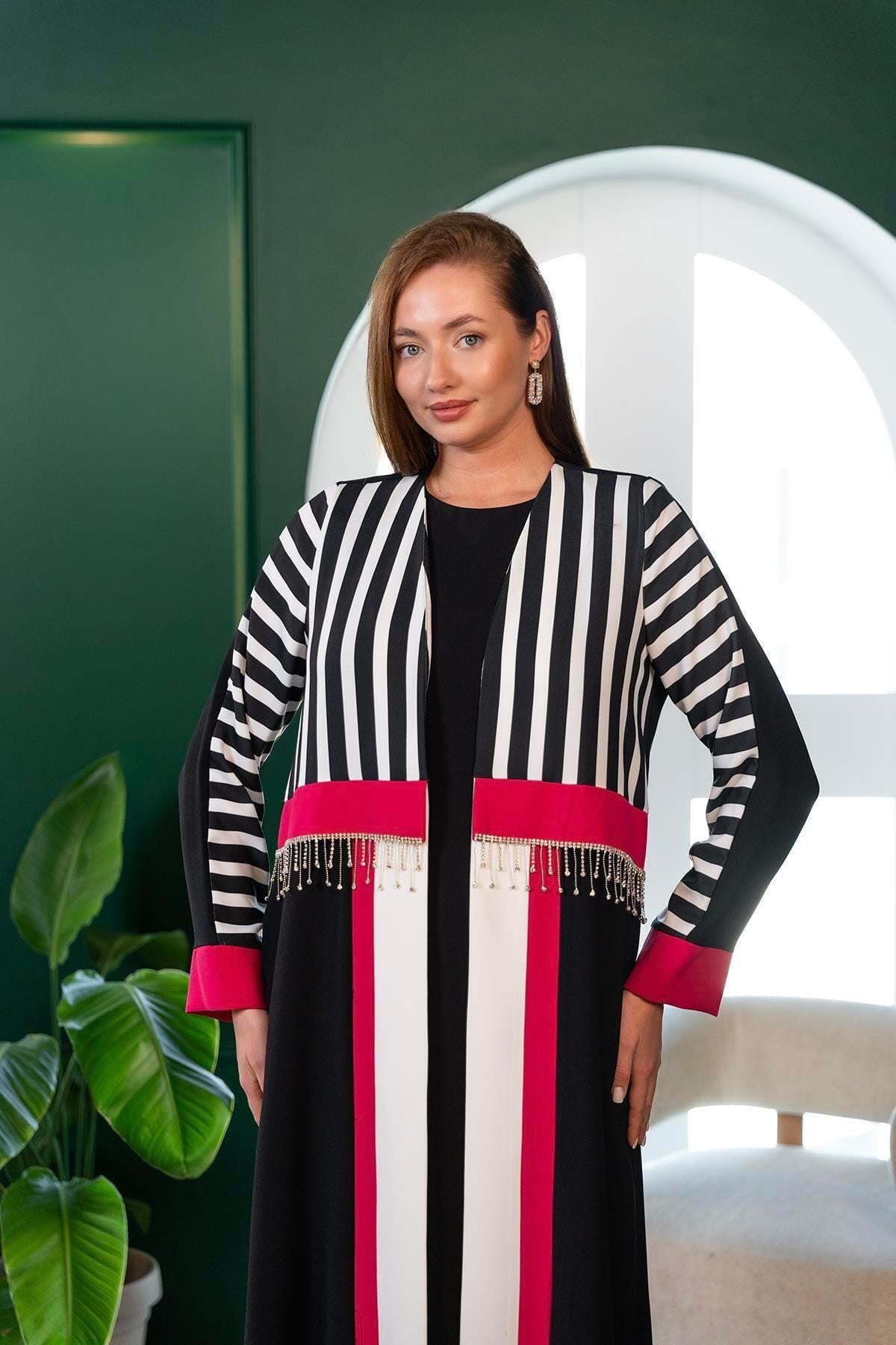 Dijital Baskılı Abaya siyah fuşya