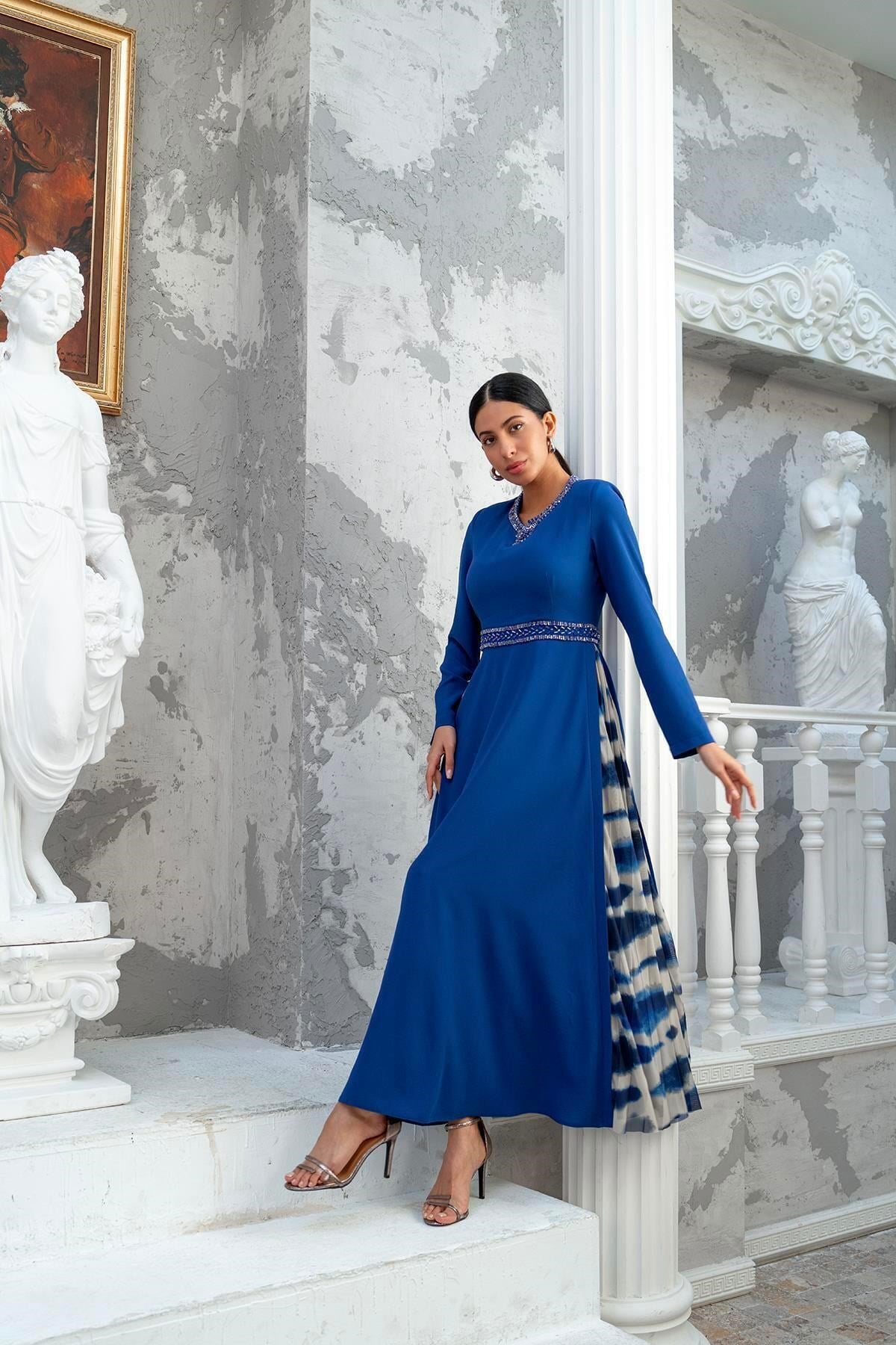 Dijital Baskılı Pliseli Elbise Saks