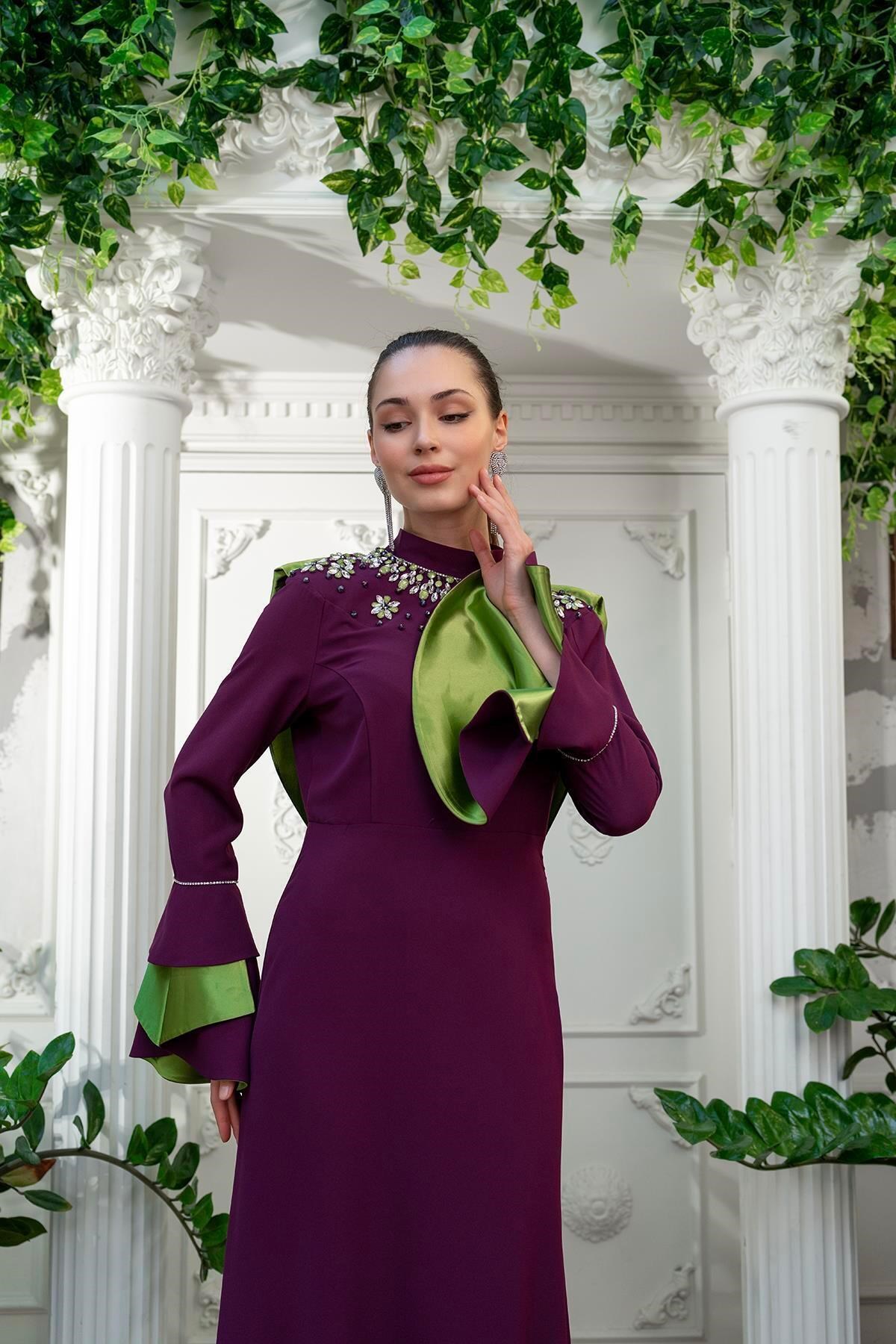 El İşlemeli Elbise Mor