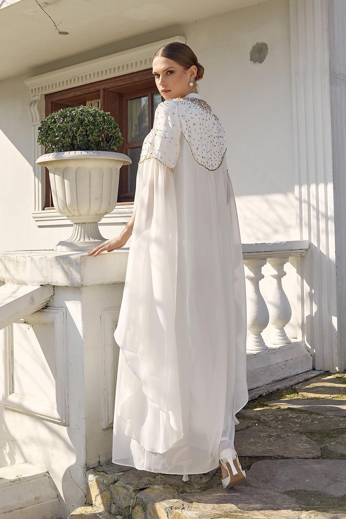 El İşlemeli Tulum Abaya Takım Beyaz