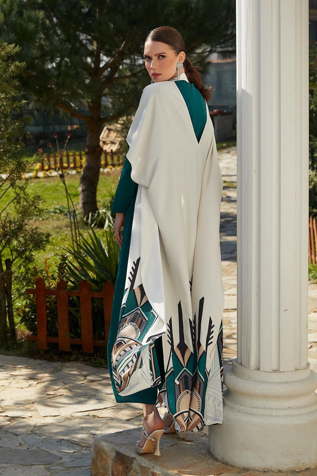 Etnik Baskılı Abaya Tulum Takımı Yeşil-Ekru