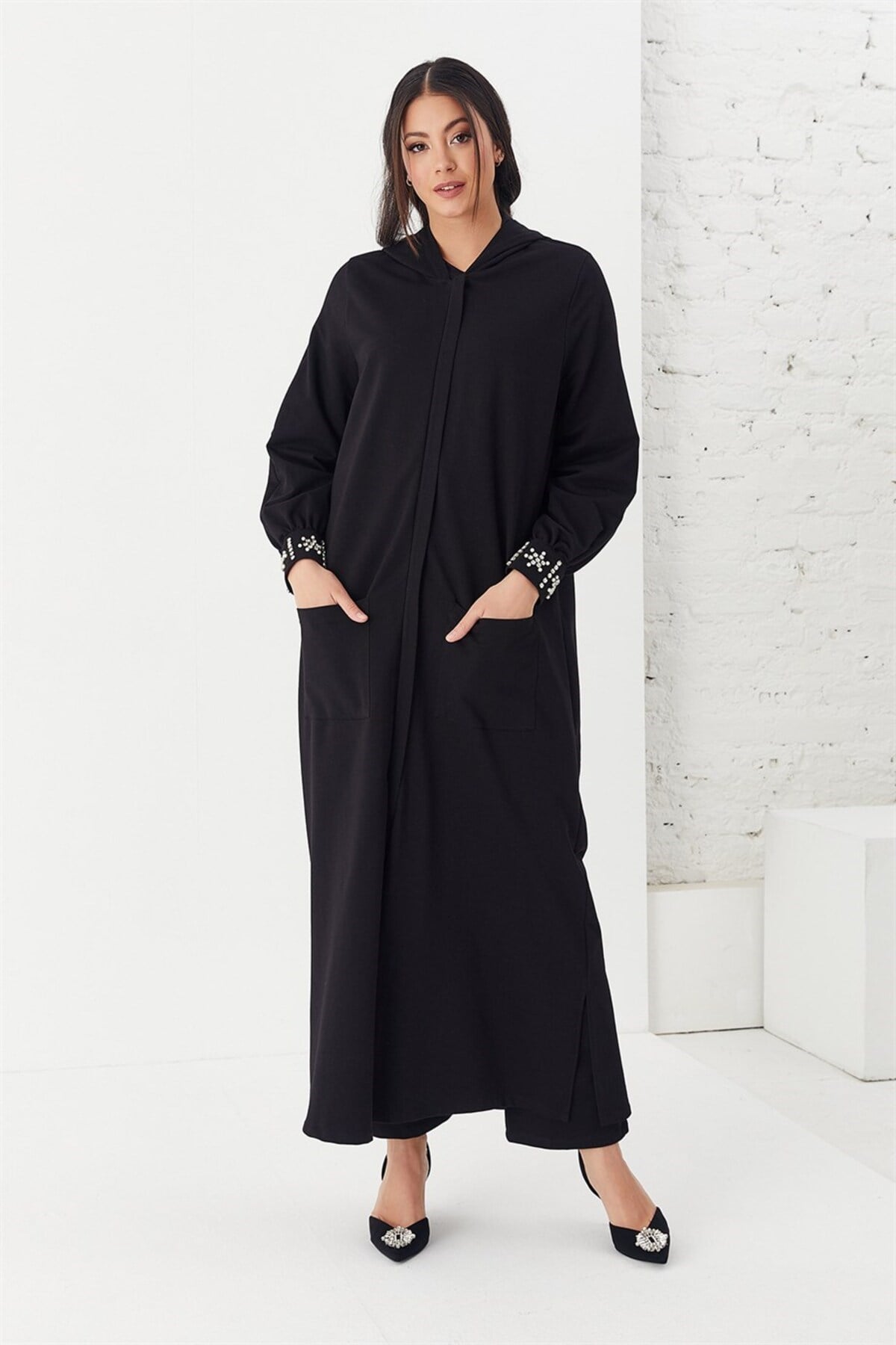 İki İplik Kapsonlu Kolu Taşlı Bluz Pantolon Abaya Üçlü Takım Siyah