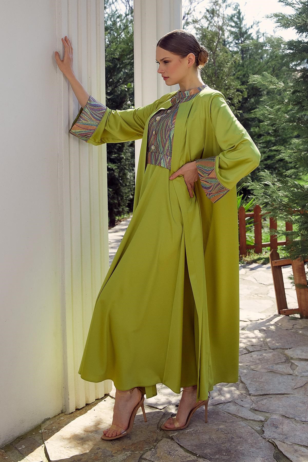 Jakar Desenli Ebise Abaya Takım Yeşil