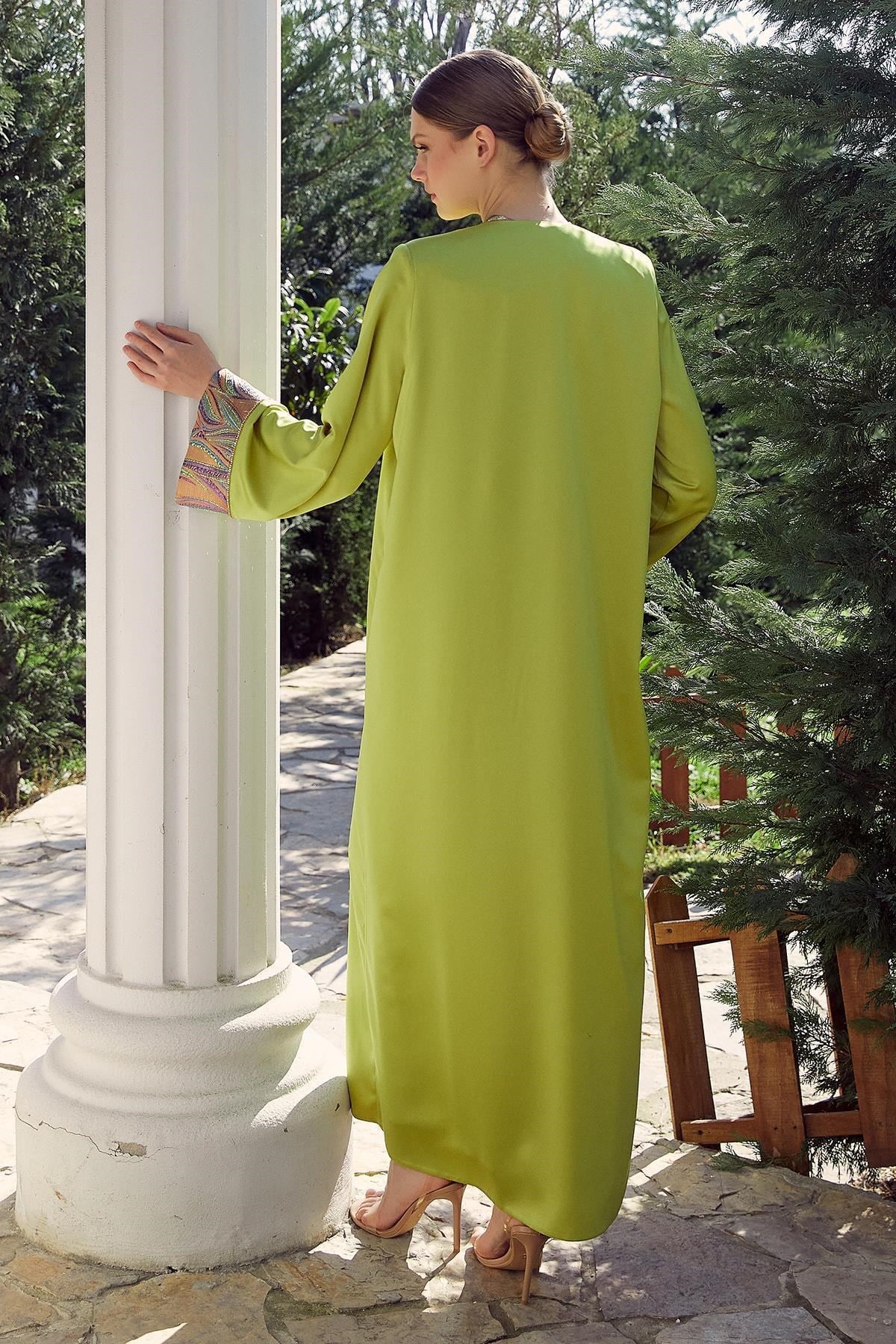 Jakar Desenli Ebise Abaya Takım Yeşil