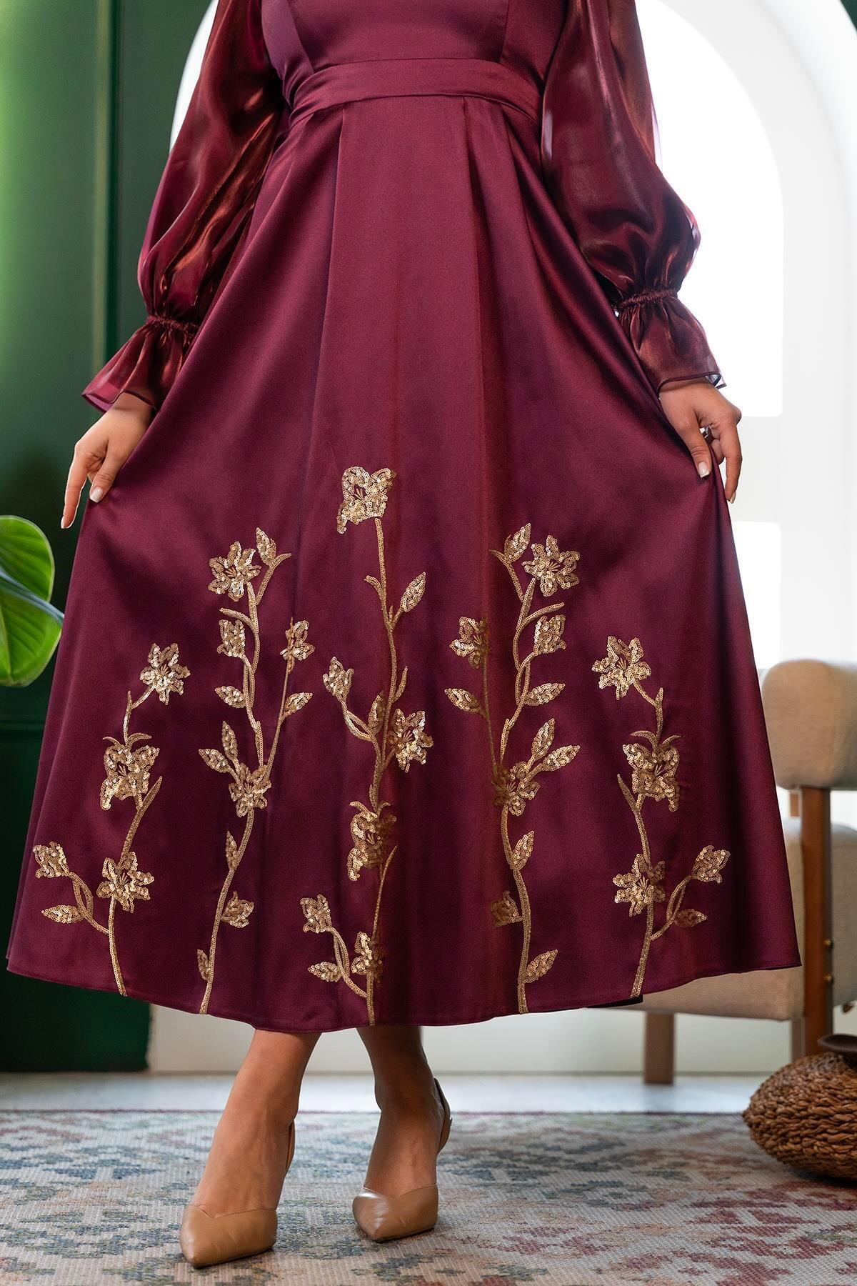 Kolları Balon Etek Altı Motifli Elbise Bordo
