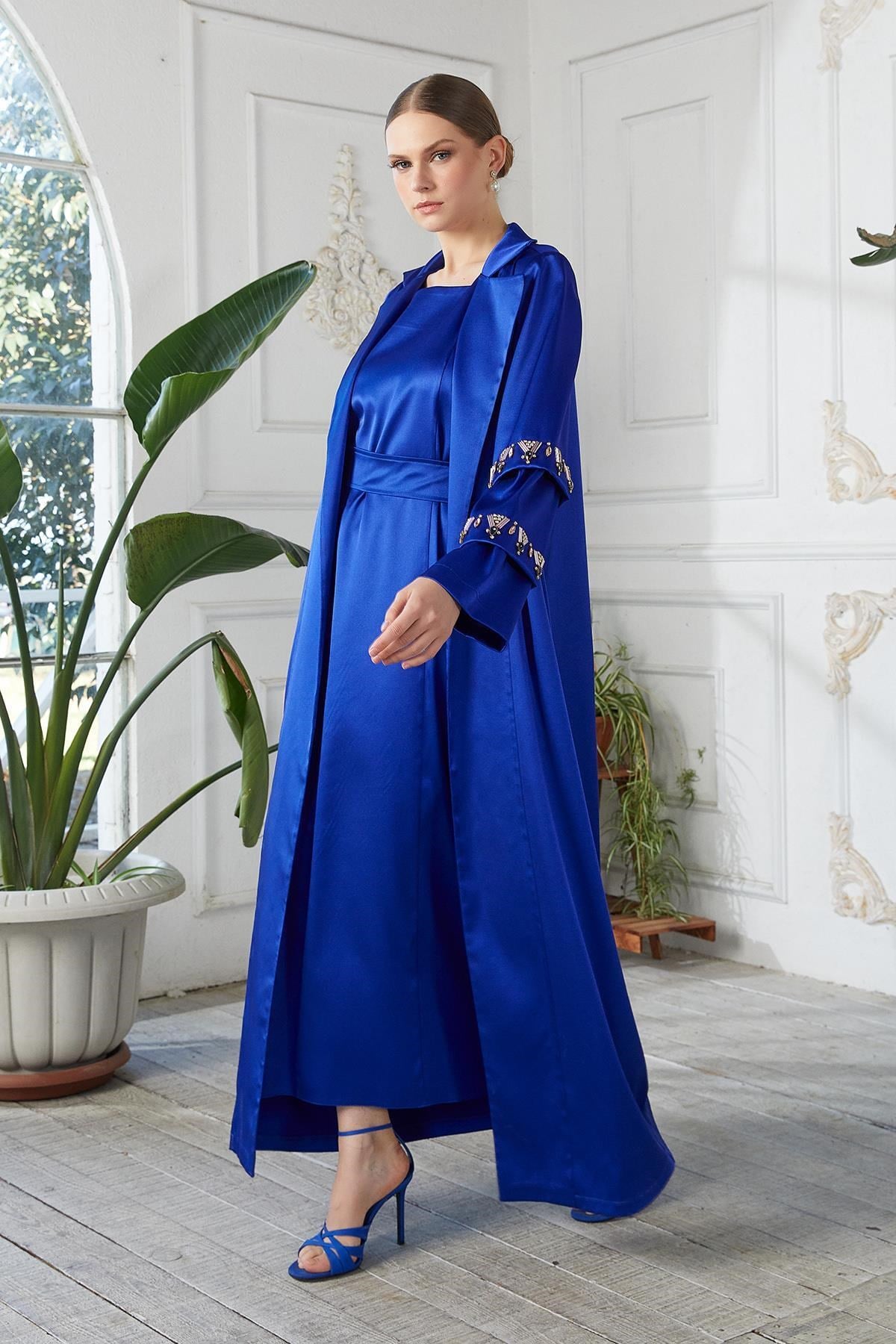 Kolları Taşlı Abaya Elbise Saks