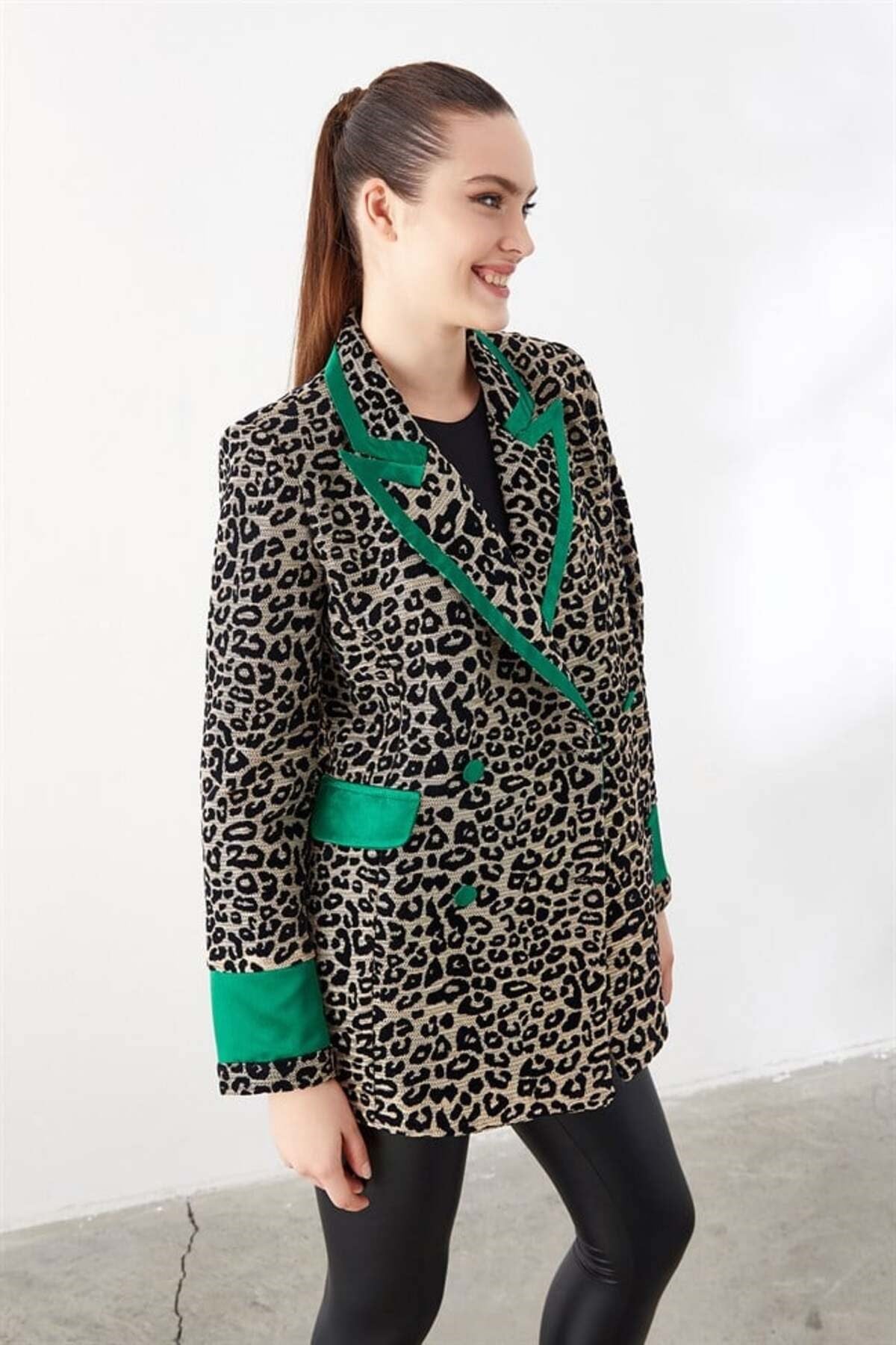 Leopar Desenli Ceket Yeşil