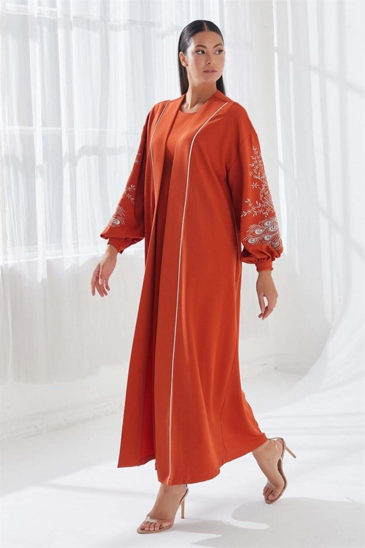 Nakış İşlemeli İkili Abaya Takım Kiremit