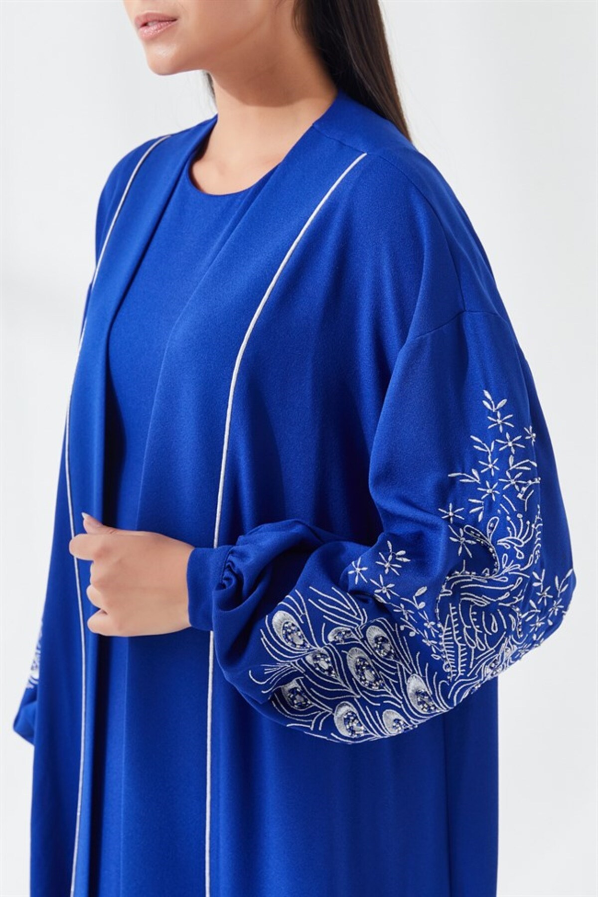 Nakış İşlemeli İkili Abaya Takım Saks