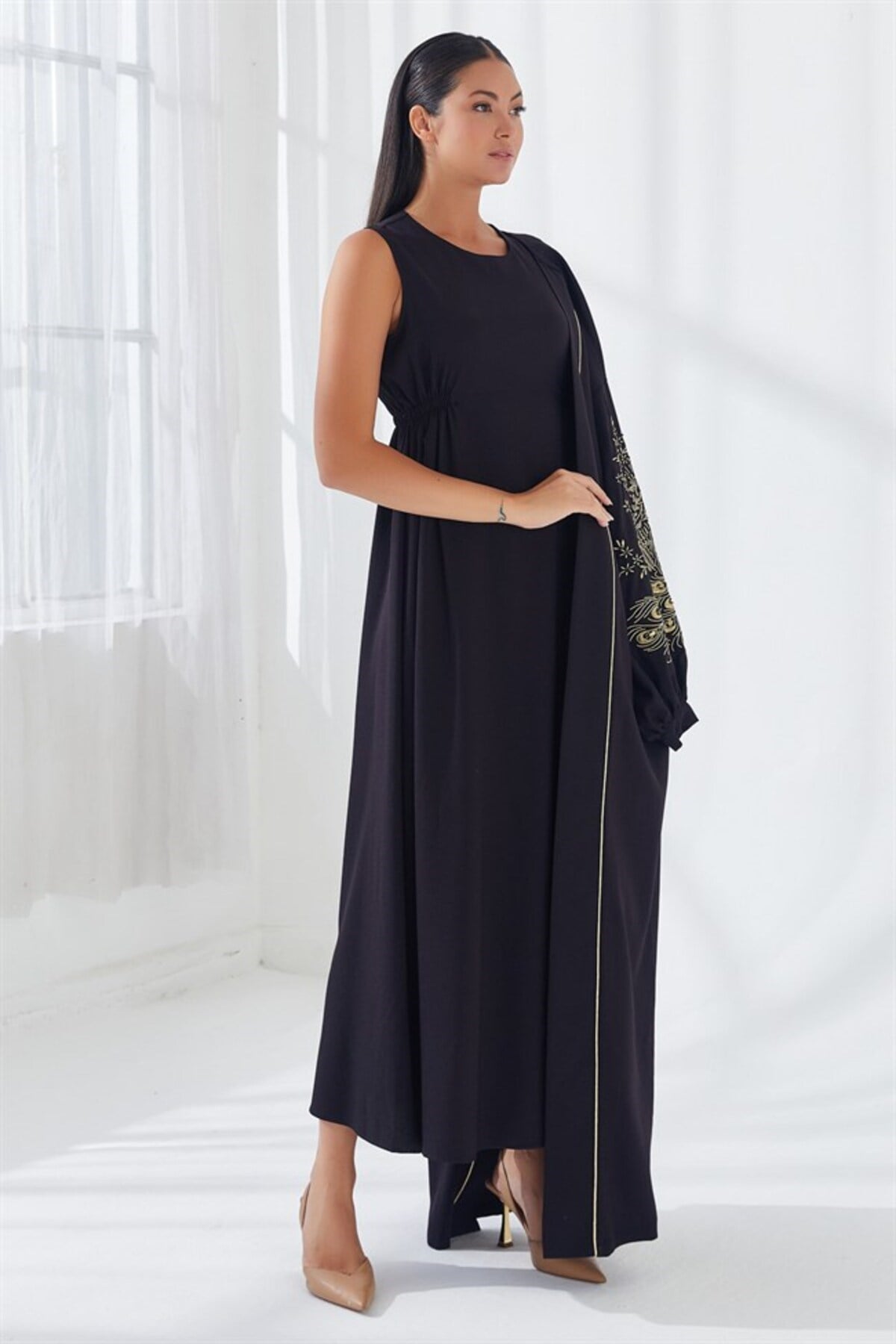 Nakış İşlemeli İkili Abaya Takım Siyah