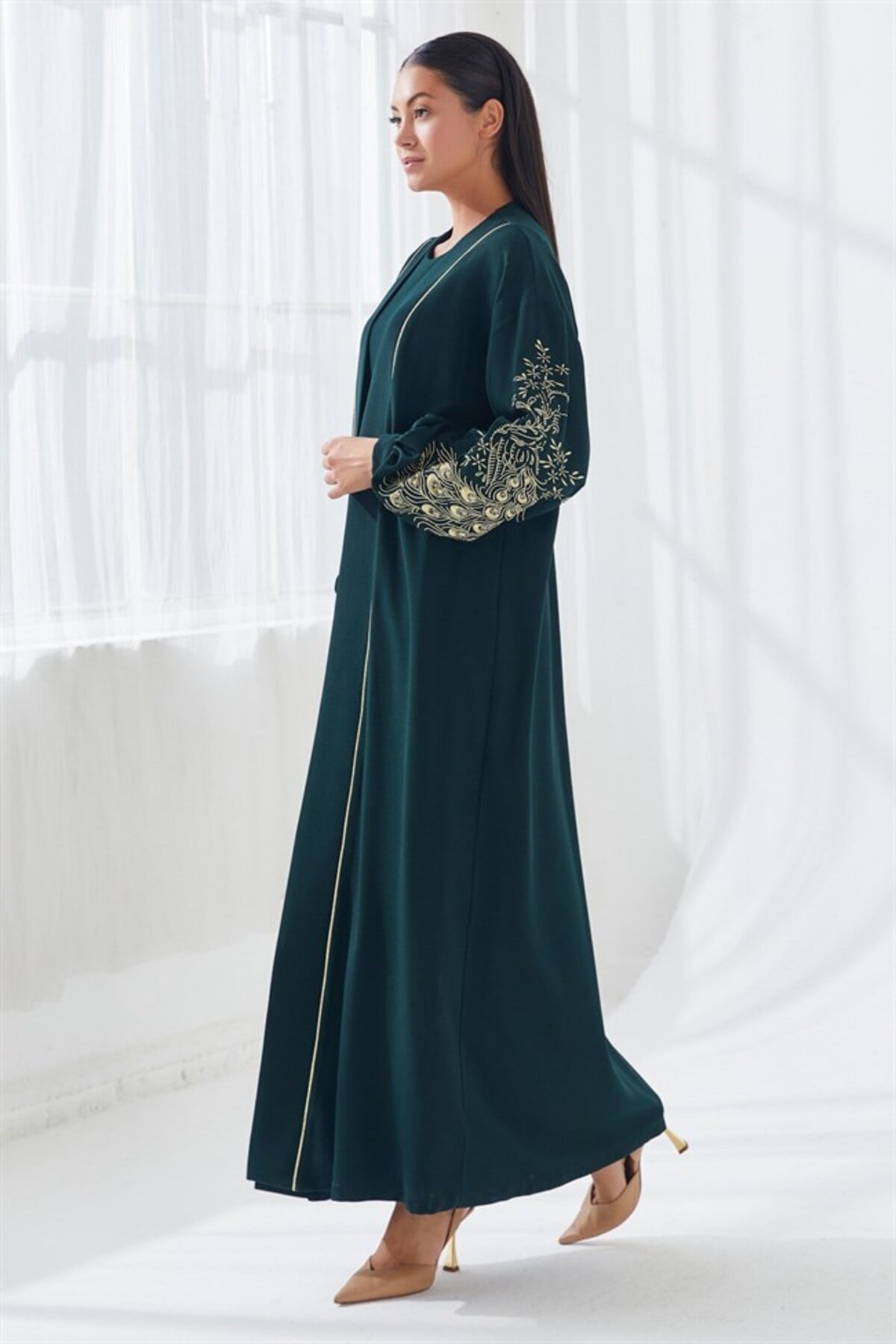 Nakış İşlemeli İkili Abaya Takım Yeşil