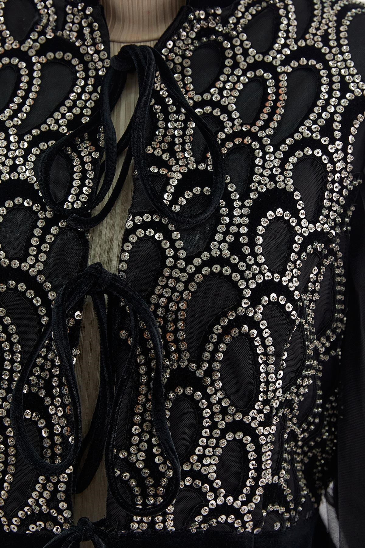 Organze Kollu Kadife Ceket Pantolon İkili Takım Siyah