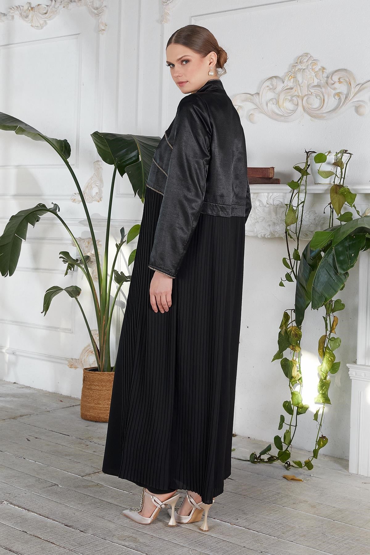 Piliseli Abaya Siyah