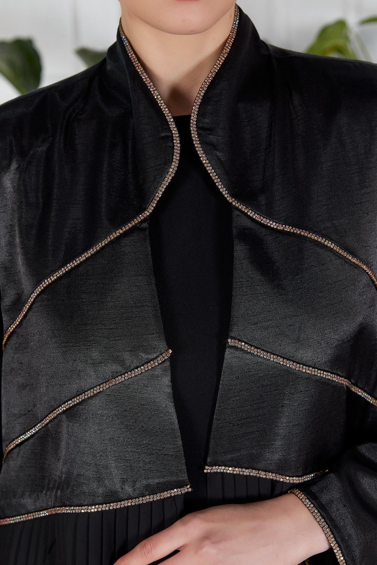Piliseli Abaya Siyah
