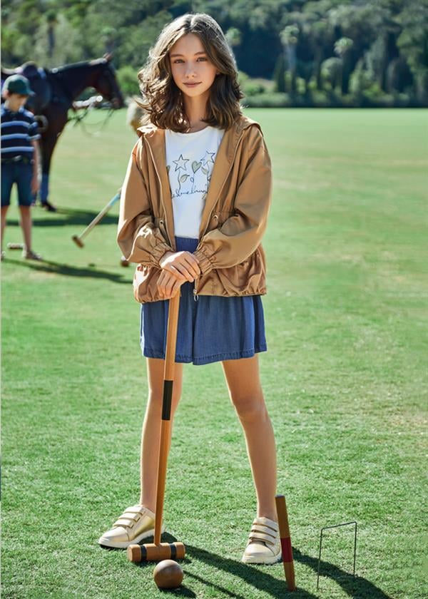 23Y.MYR.06438.075Mayoral Kız Kapüşonlu Volanlı Rüzgarlık