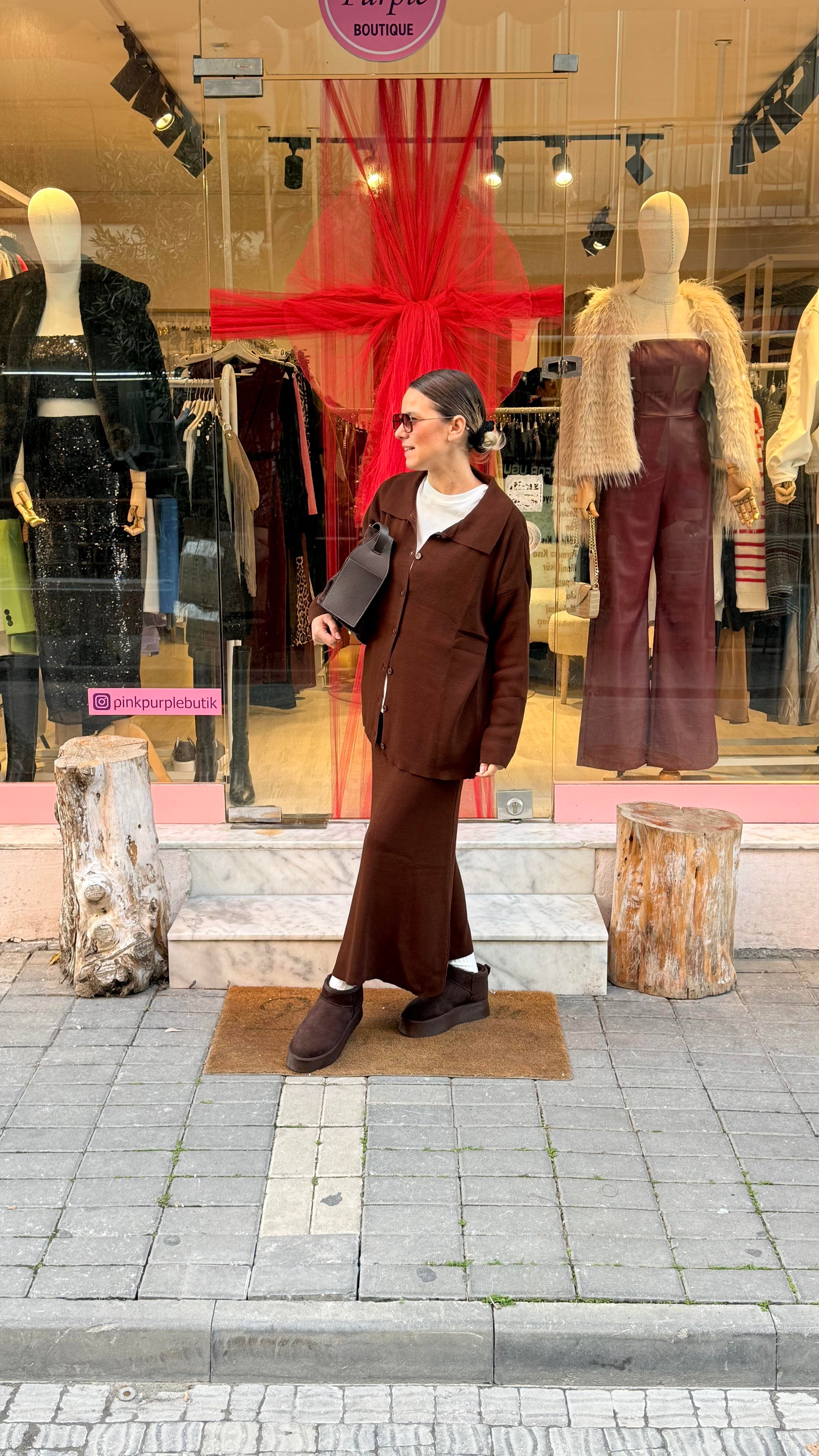 Acı Kahve Maxi Etek Triko Takım