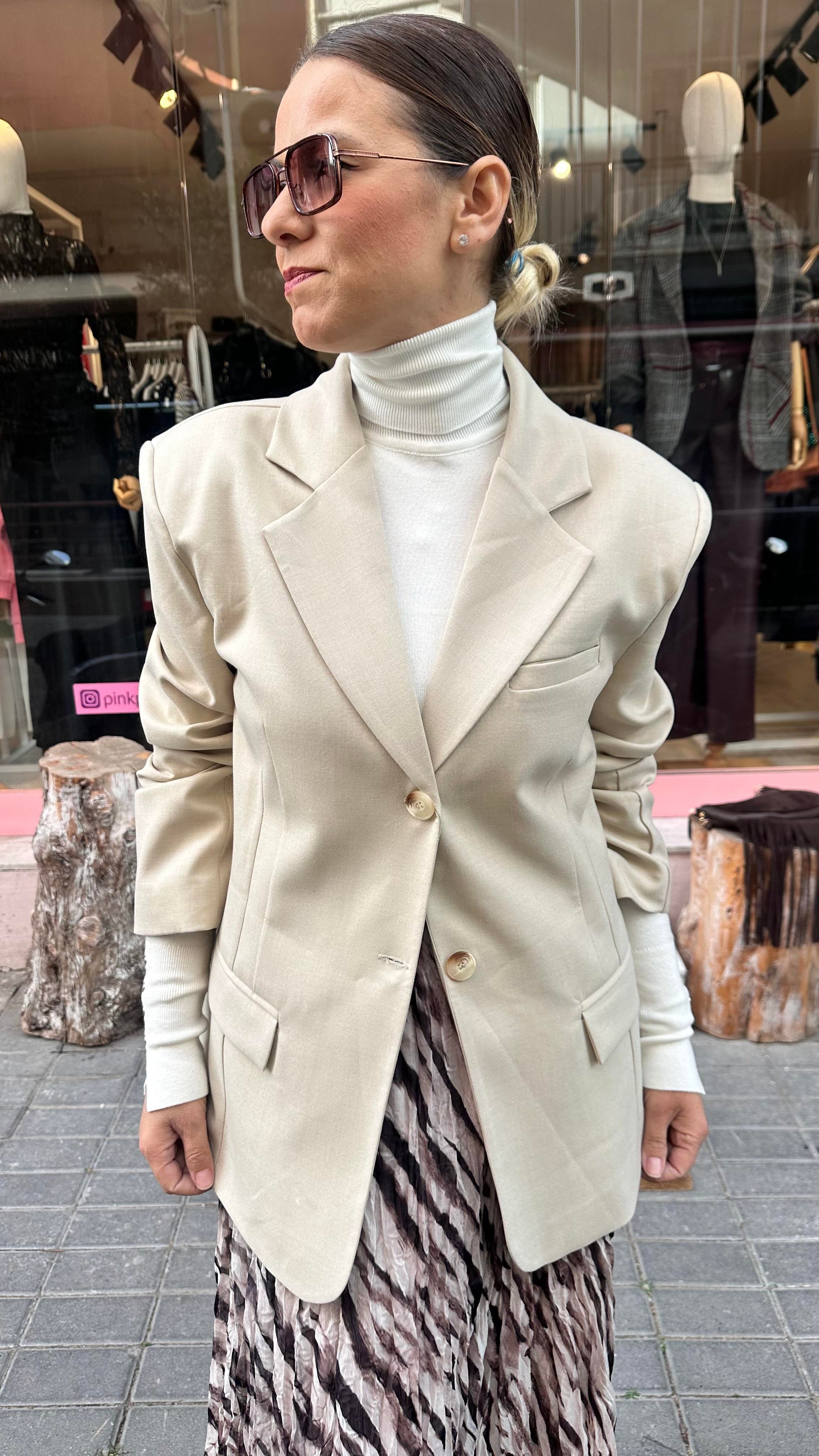 Bej Blazer