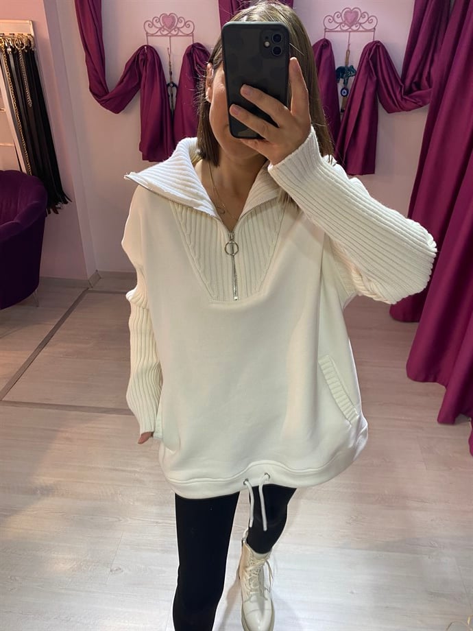 Beyaz Fermuarlı Sweatshirt